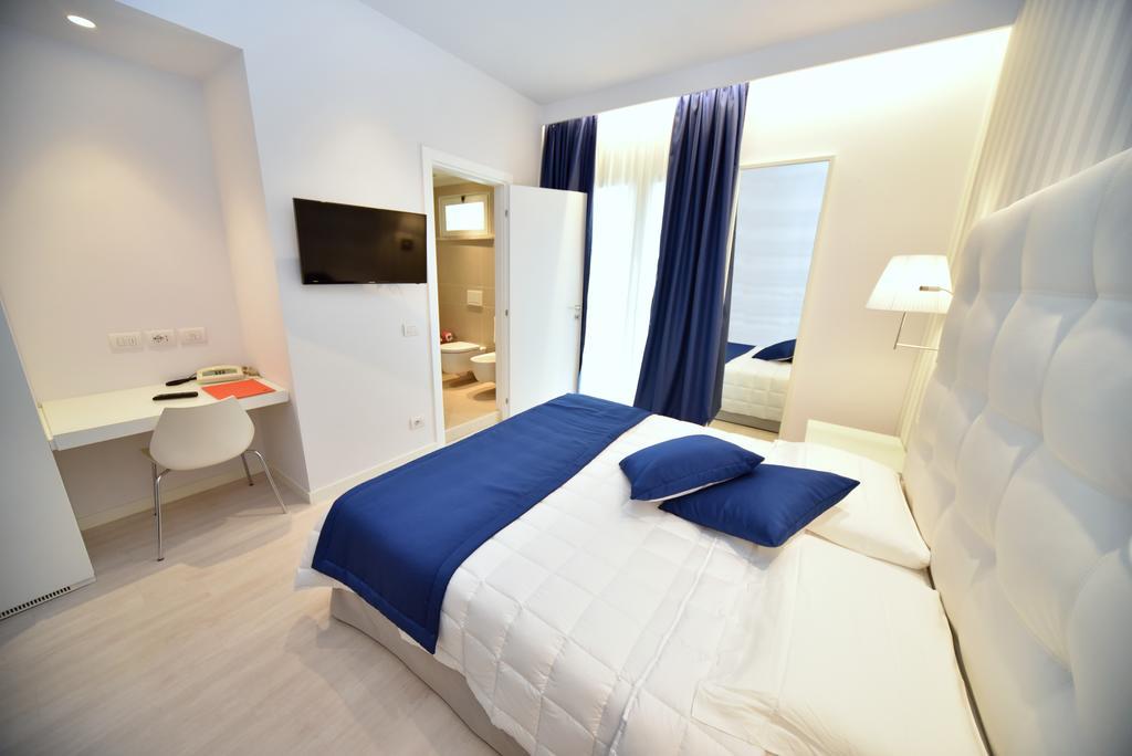 Hotel Fedora ריצ'יונה מראה חיצוני תמונה