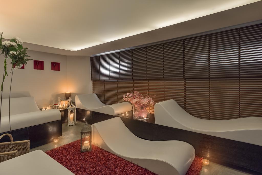 Hotel Fedora ריצ'יונה מראה חיצוני תמונה